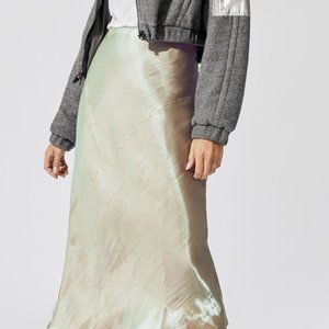 Carbon38 Washed Satin Skirt Size Small iridescent